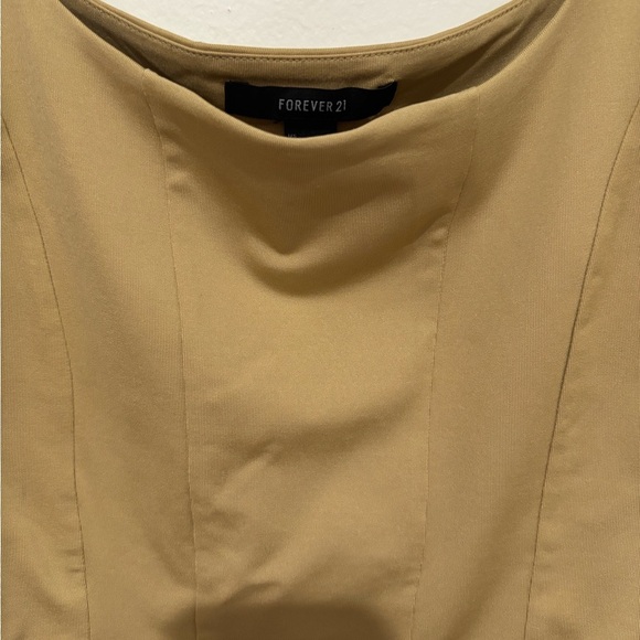 Forever 21 Camel Sleeveless Top Size Large - Picture 2 of 4